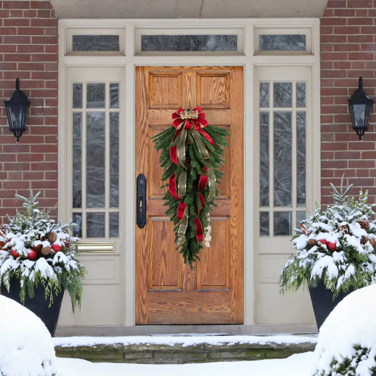 60" Canadian Pine Artificial Christmas Teardrop Swag - Unlit