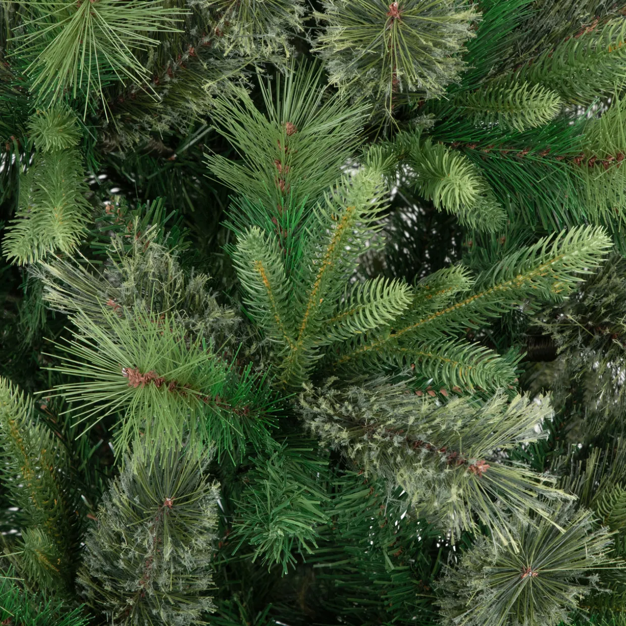 4.5' Kingston Cashmere Pine Artificial Christmas Tree, Unlit