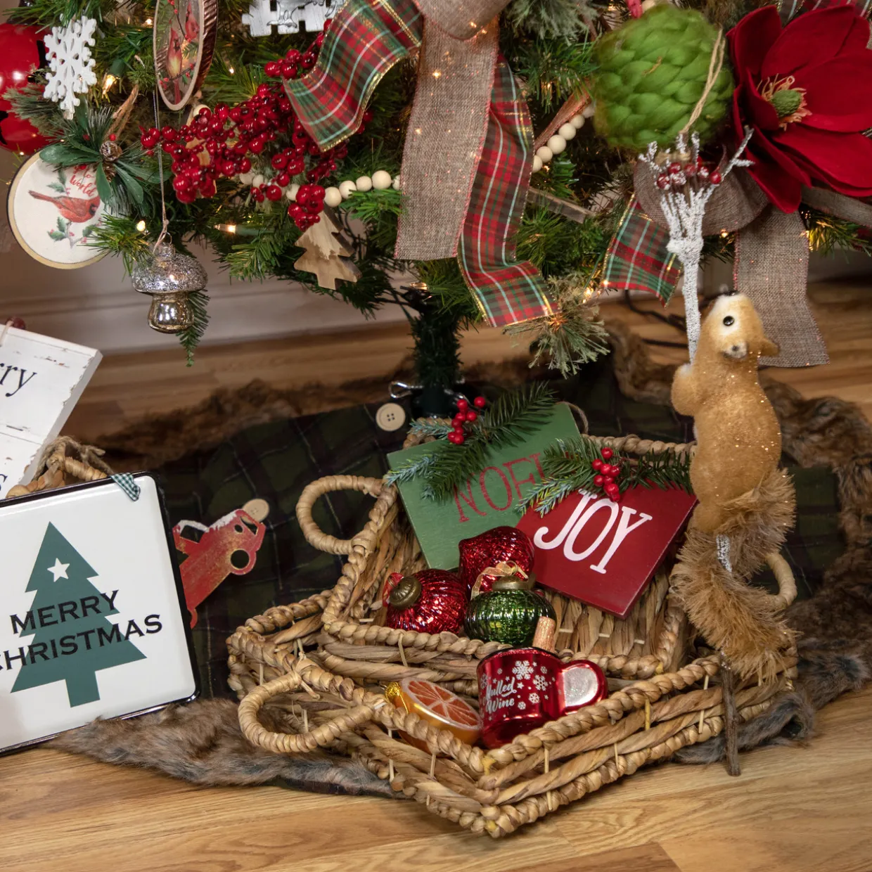 4" Mulled Wine Glass Christmas Ornament