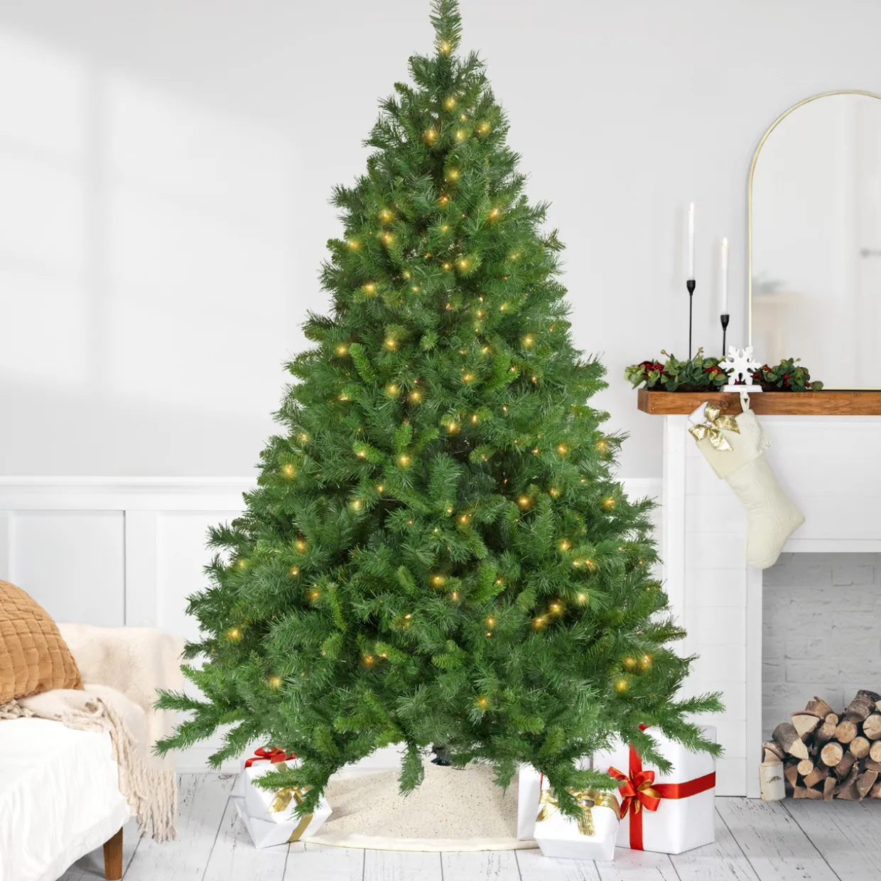 7.5' Pre-Lit Chatham Pine Artificial Christmas Tree, Clear Lights