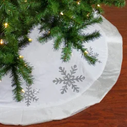 48" White and Silver Embroidered Sequin Snowflakes Tree Skirt