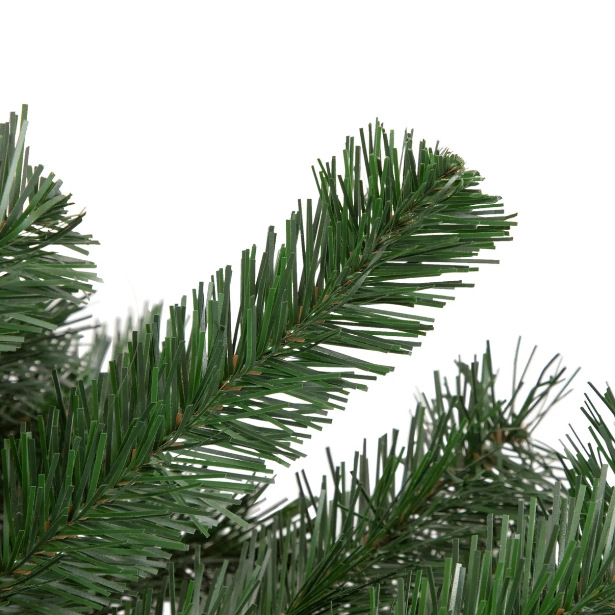 48" Windsor Pine Artificial Christmas Teardrop Swag - Unlit