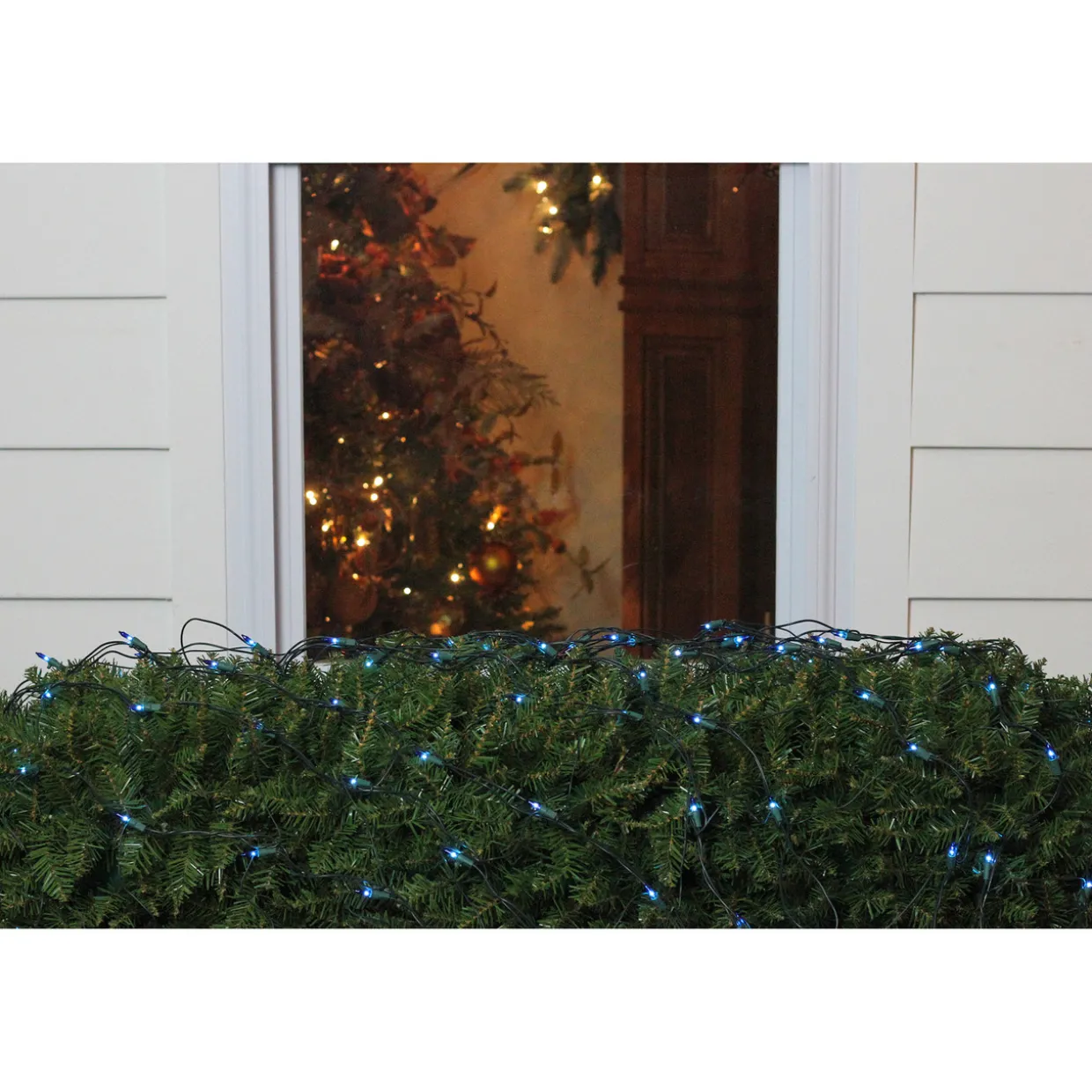 4' x 6' Blue Mini Net Style Christmas Lights, Green Wire