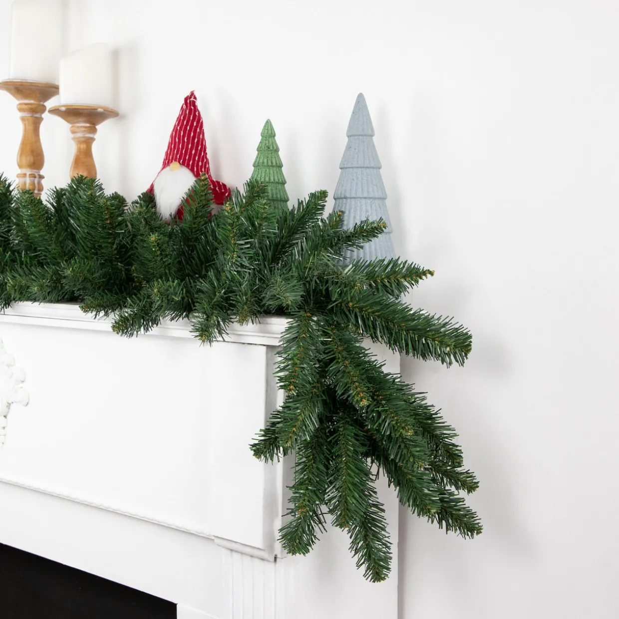 Buffalo Fir Artificial Christmas Garland - 9' x 12" - Unlit