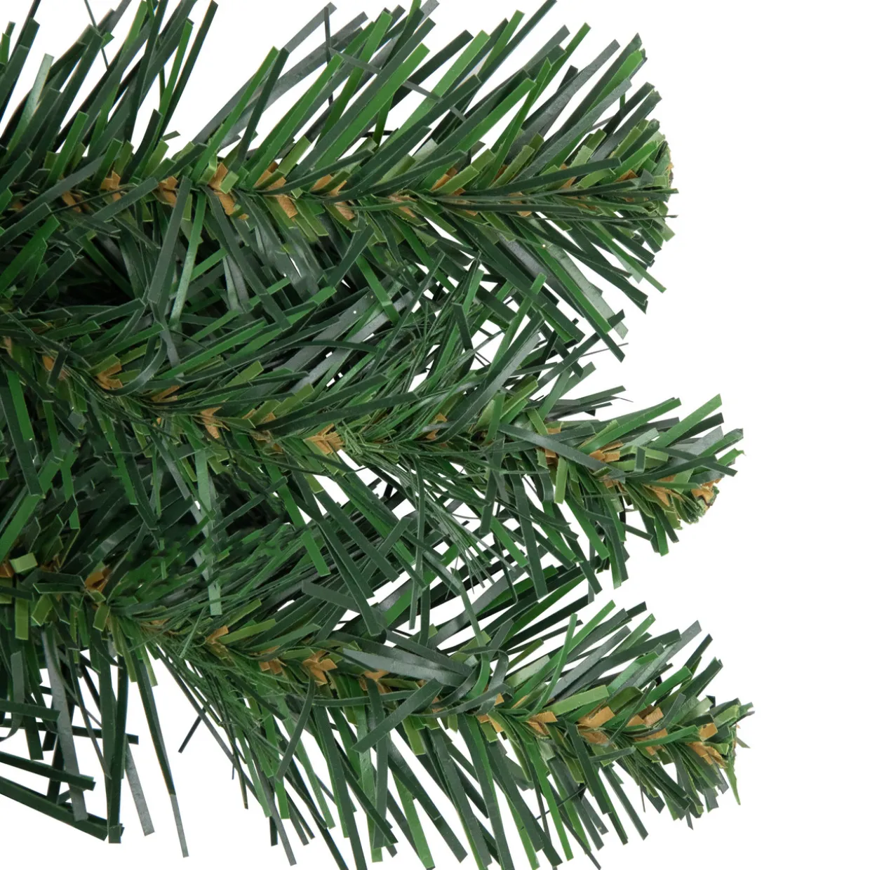 Buffalo Fir Artificial Christmas Wreath - 30" - Unlit