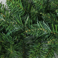 Buffalo Fir Artificial Christmas Wreath - 24