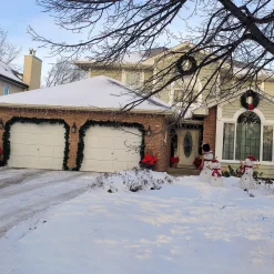 Colorado Spruce Artificial Christmas Garland - 9' x 14