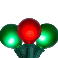 15-Count Red and Green G50 Globe Christmas Light Set, 13.5 ft Green Wire