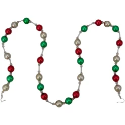 18ct Red and Green Beaded Garland with Christmas Ornaments 30