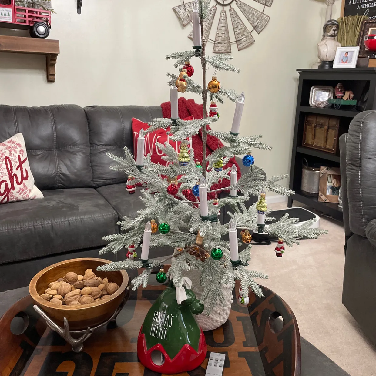 18ct Red and Green Beaded Garland with Christmas Ornaments 30"
