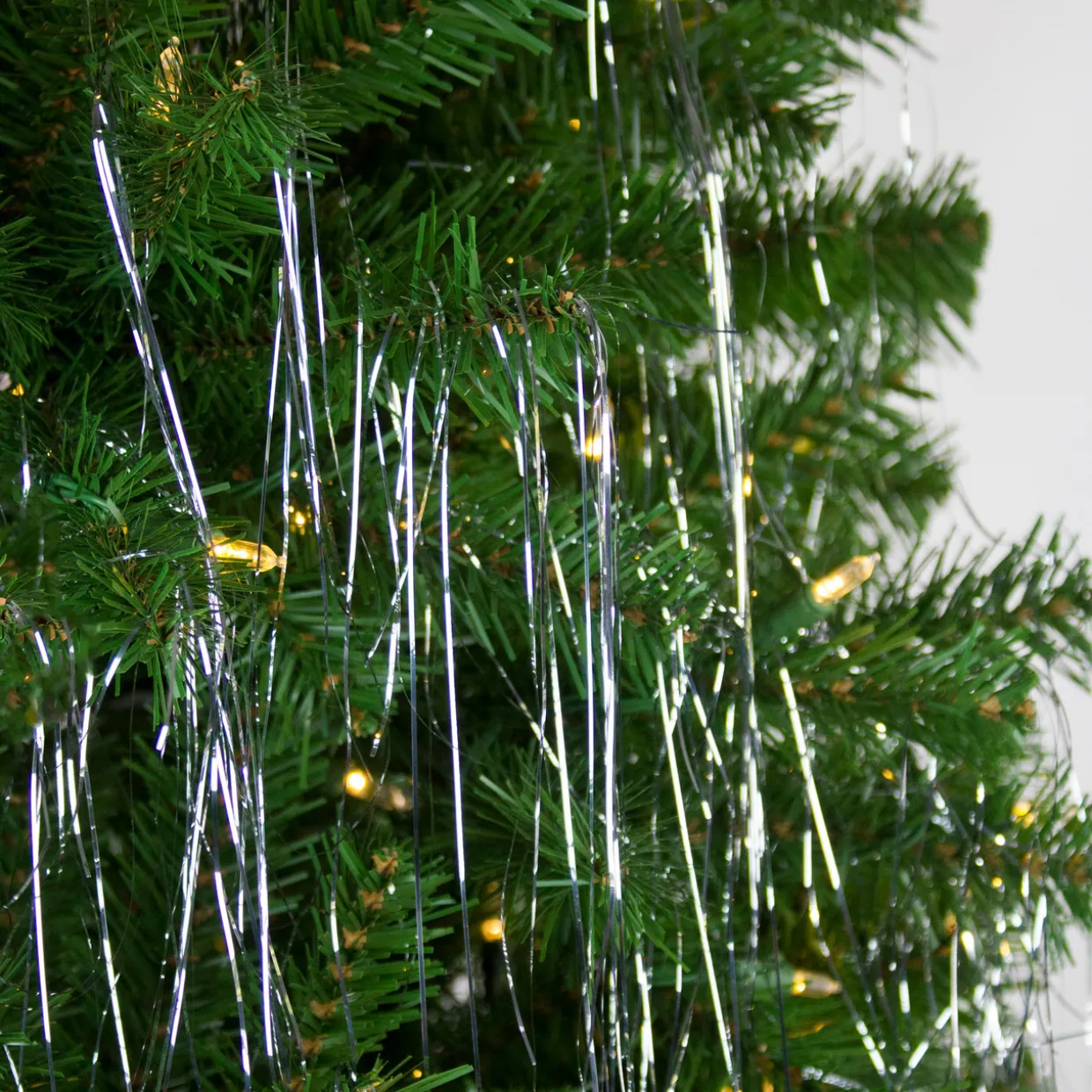 1000ct Silver Tinsel Icicle Strands - 18" Christmas Decorations