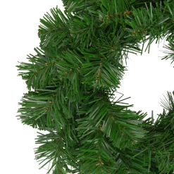 Deluxe Windsor Pine Artificial Christmas Wreath - 12