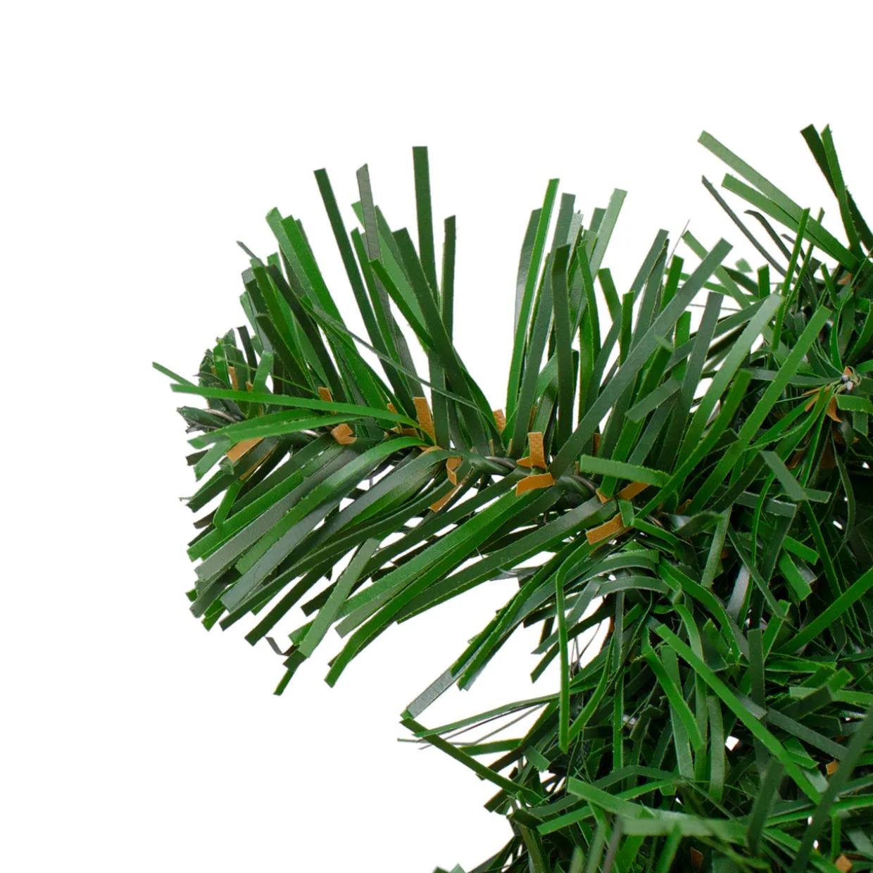 Deluxe Windsor Pine Artificial Christmas Wreath - 6" - Unlit