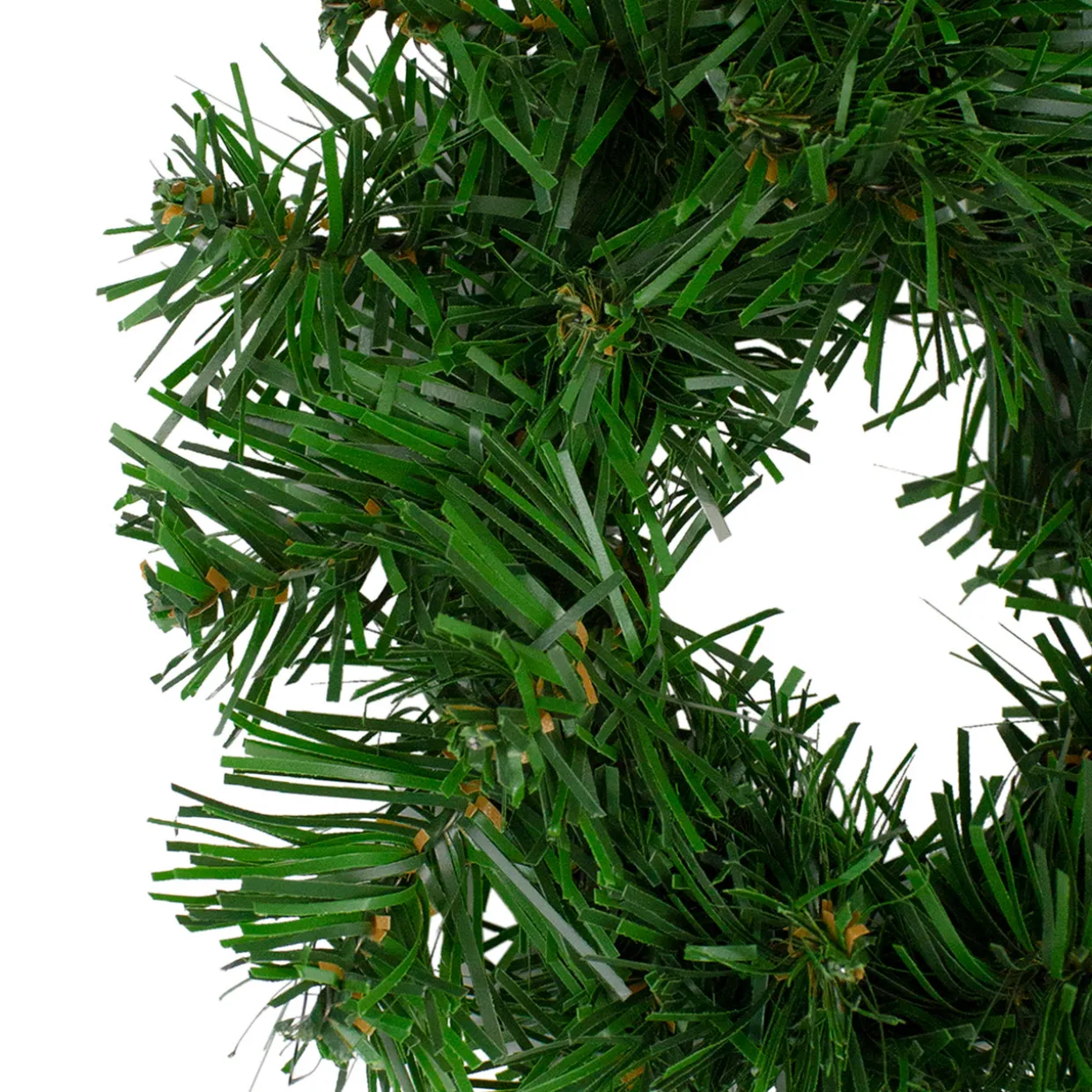 Deluxe Windsor Pine Artificial Christmas Wreath - 6" - Unlit