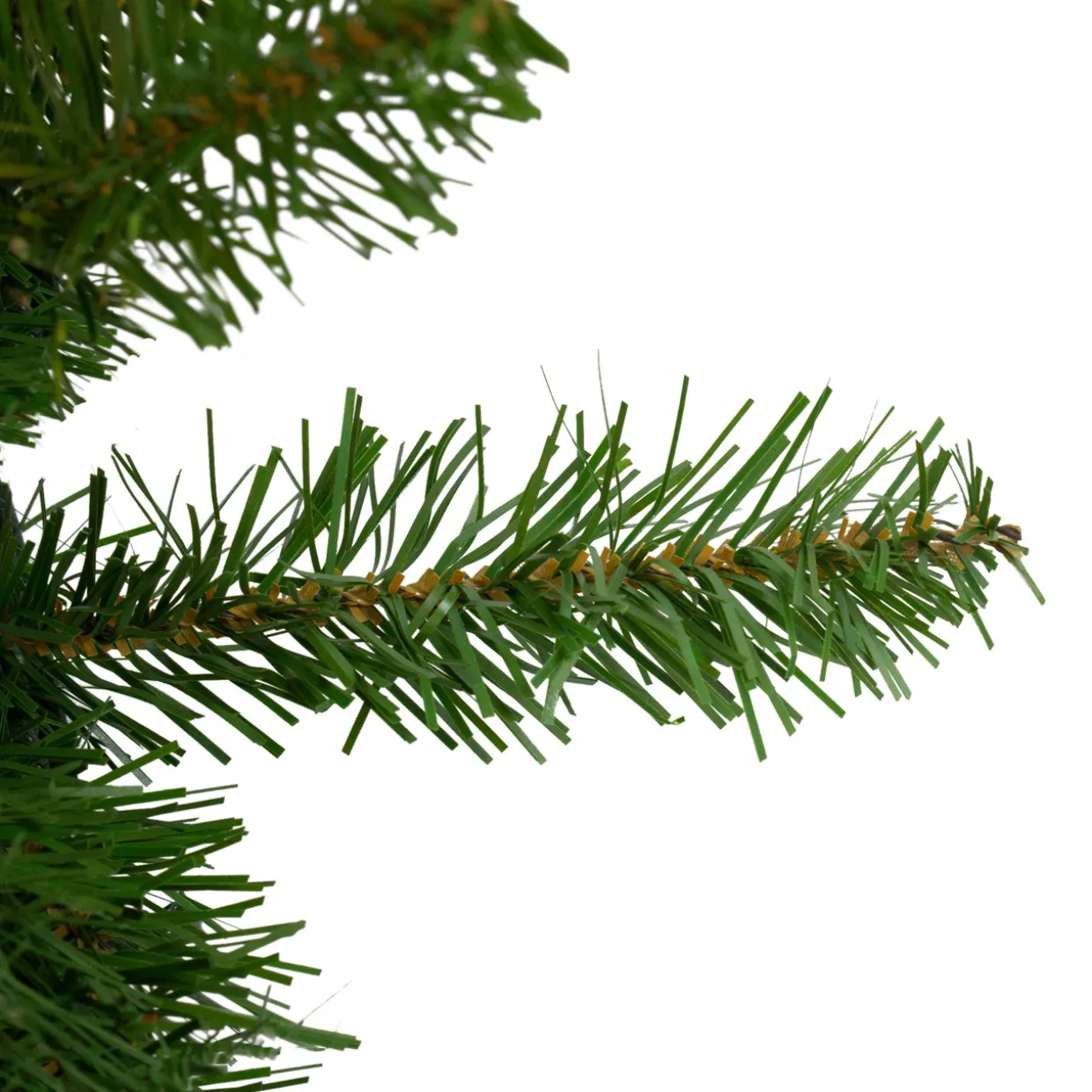 Eastern Pine Artificial Christmas Wreath - 36" - Unlit