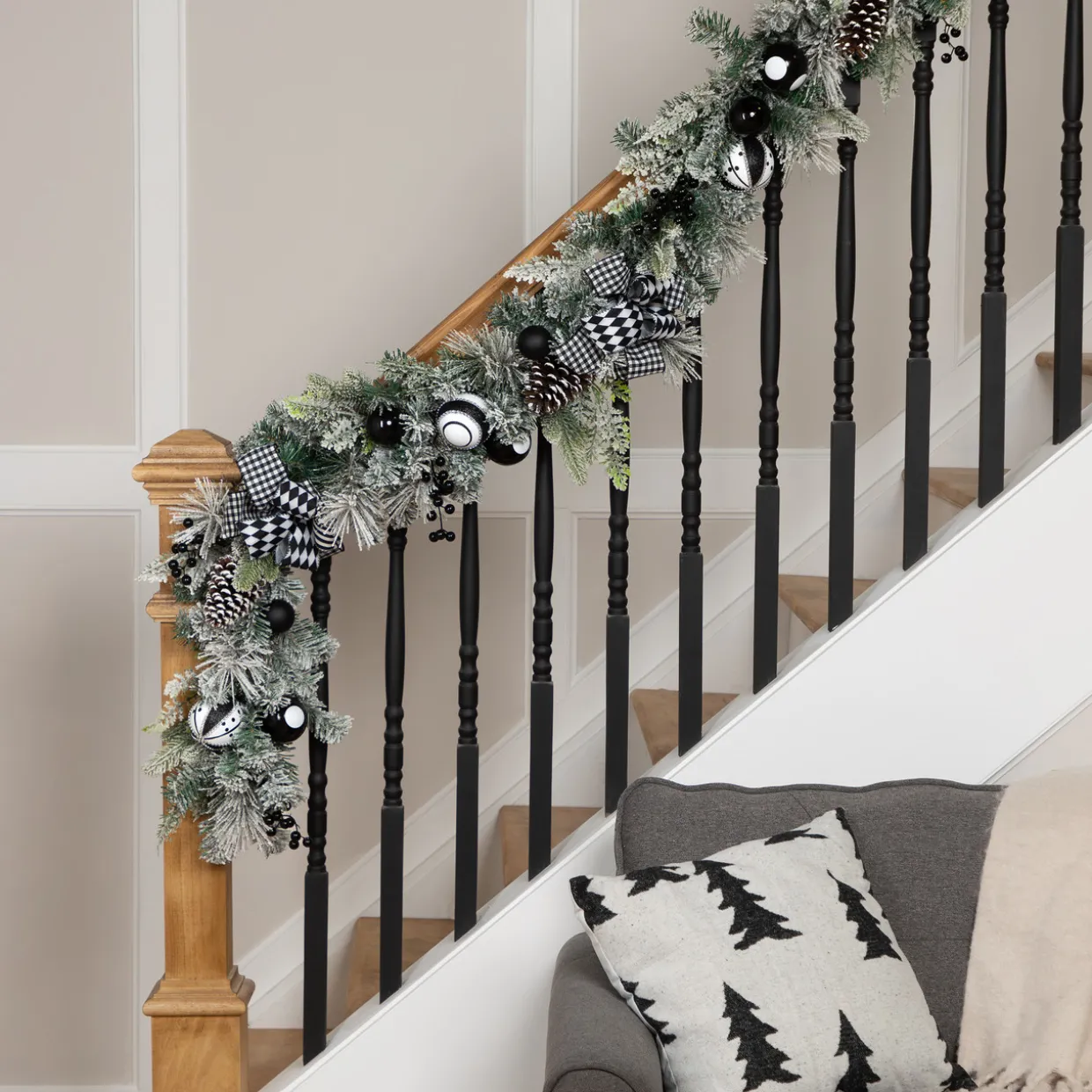 Flocked Pine with Harlequin Ornaments and Bows Artificial Christmas Garland - 6' x 8" - Unlit