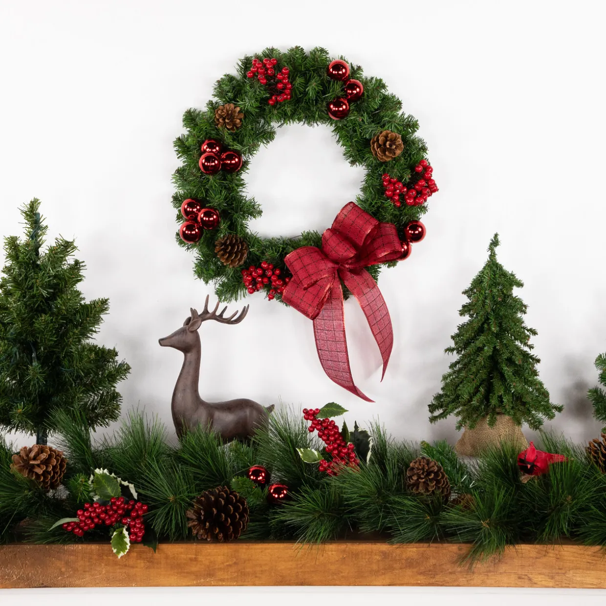 Green Colorado Spruce Artificial Christmas Wreath - 16" - Unlit