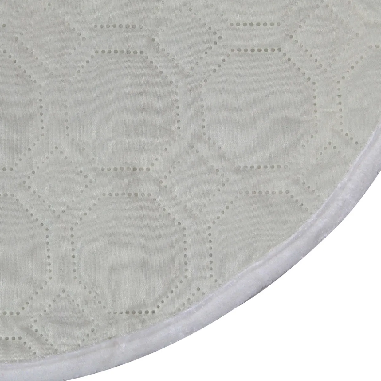 Hexagon Quilted Pattern Christmas Tree Skirt - 18" - Off-White
