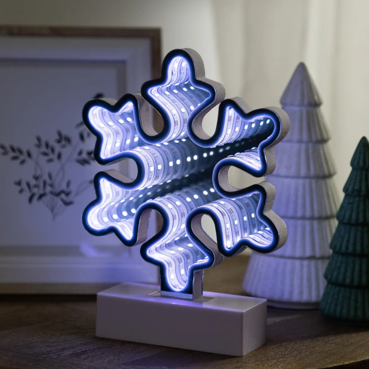LED 3D Snowflake Christmas Infinity Mirror - 7.75"