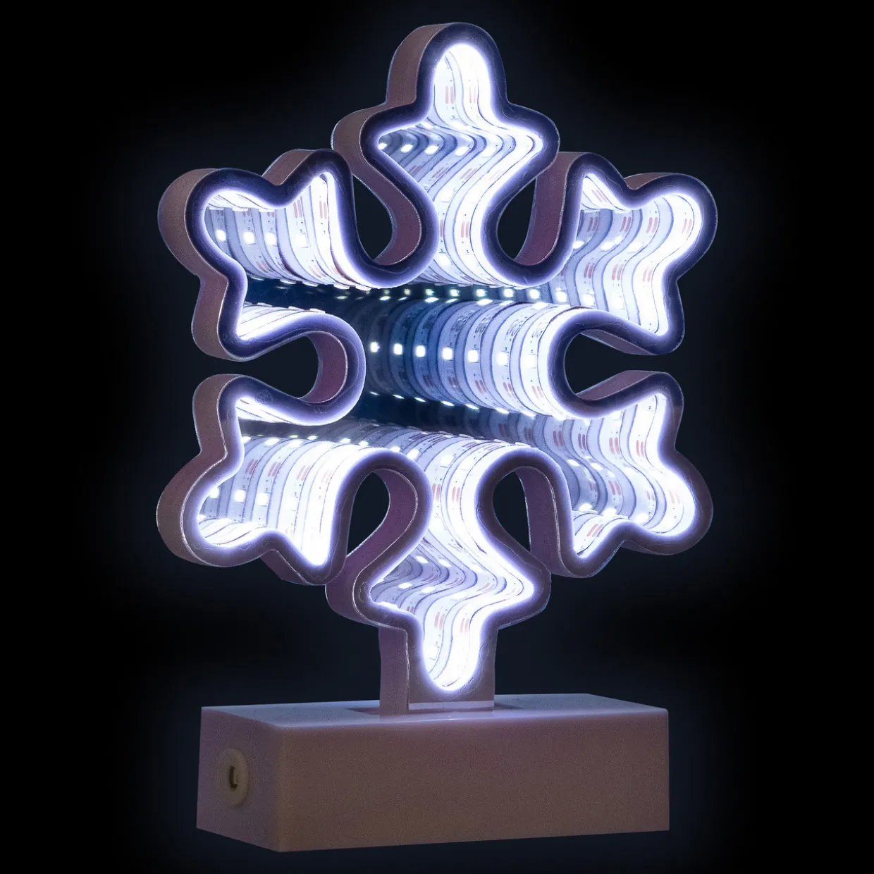 LED 3D Snowflake Christmas Infinity Mirror - 7.75"