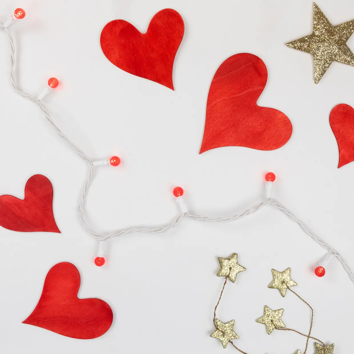 LED G12 Berry Christmas Lights - Red - 16' White Wire -50 ct