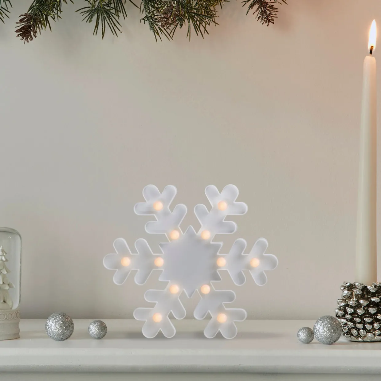 LED Lighted Snowflake Christmas Marquee Sign - 9.5" - White