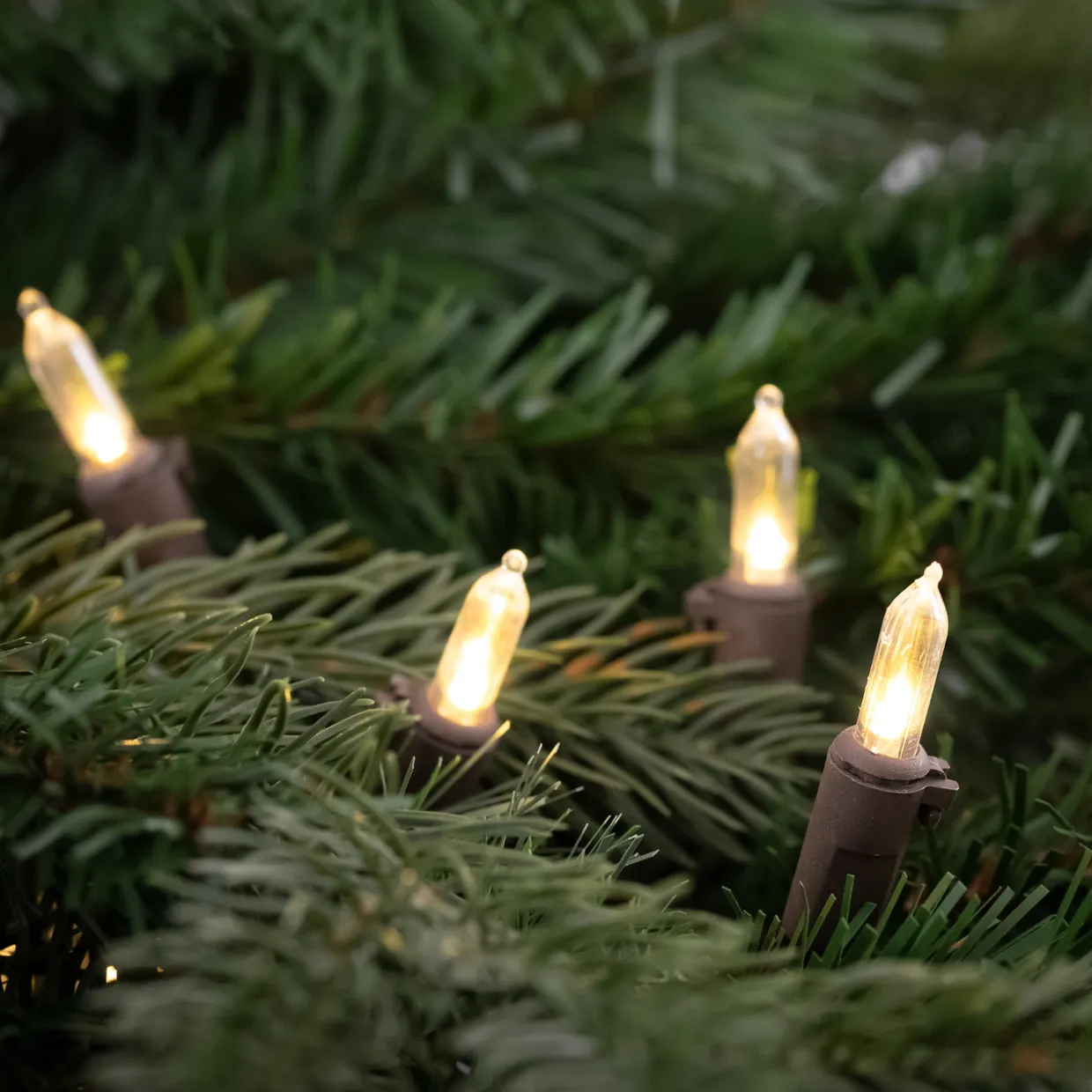 Mini Commercial Christmas Light Set - Clear - 300ct - 68' Brown Wire