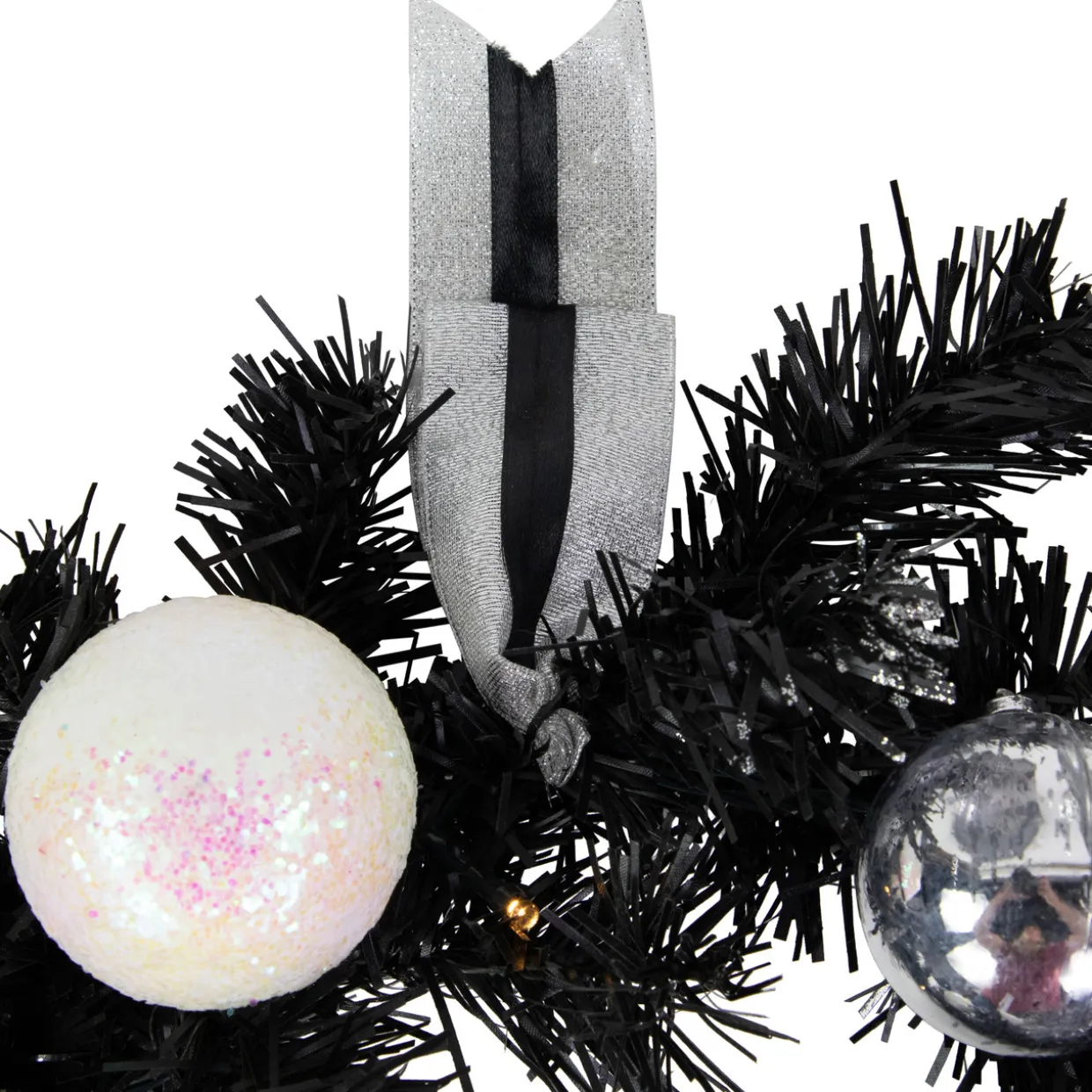 Pre-Lit Battery Operated Black Pine Christmas Wreath - 16" - Cool White LED Lights