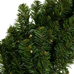 Pre-Lit Battery Operated Canadian Pine Christmas Wreath - 24