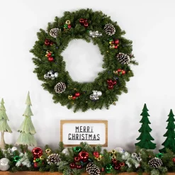 Pre-Lit Battery Operated Canadian Pine Christmas Wreath - 30