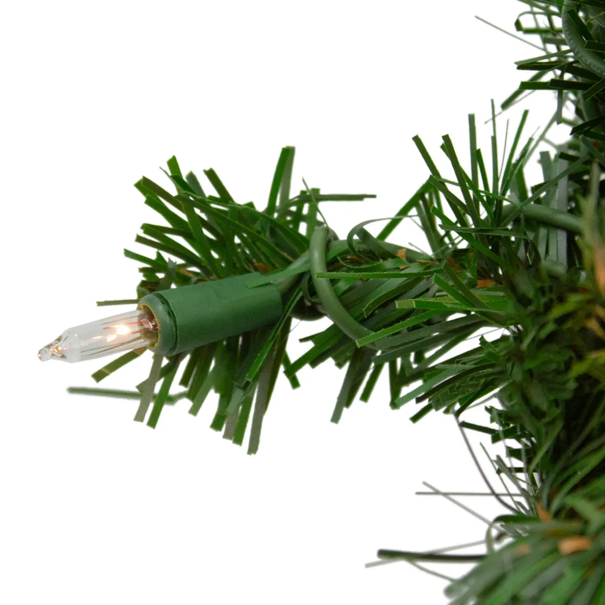 Pre-Lit Deluxe Windsor Pine Artificial Christmas Wreath - 12-Inch, Clear Lights