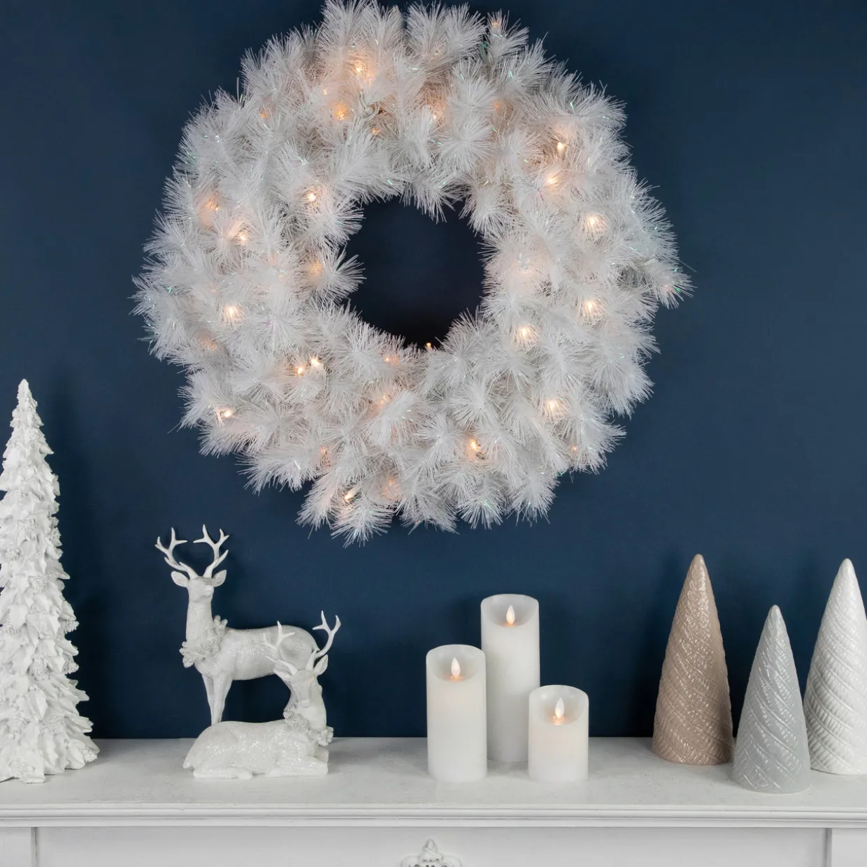 Pre-Lit White Alaskan Pine Artificial Christmas Wreath, 24-Inch, Warm White LED Lights