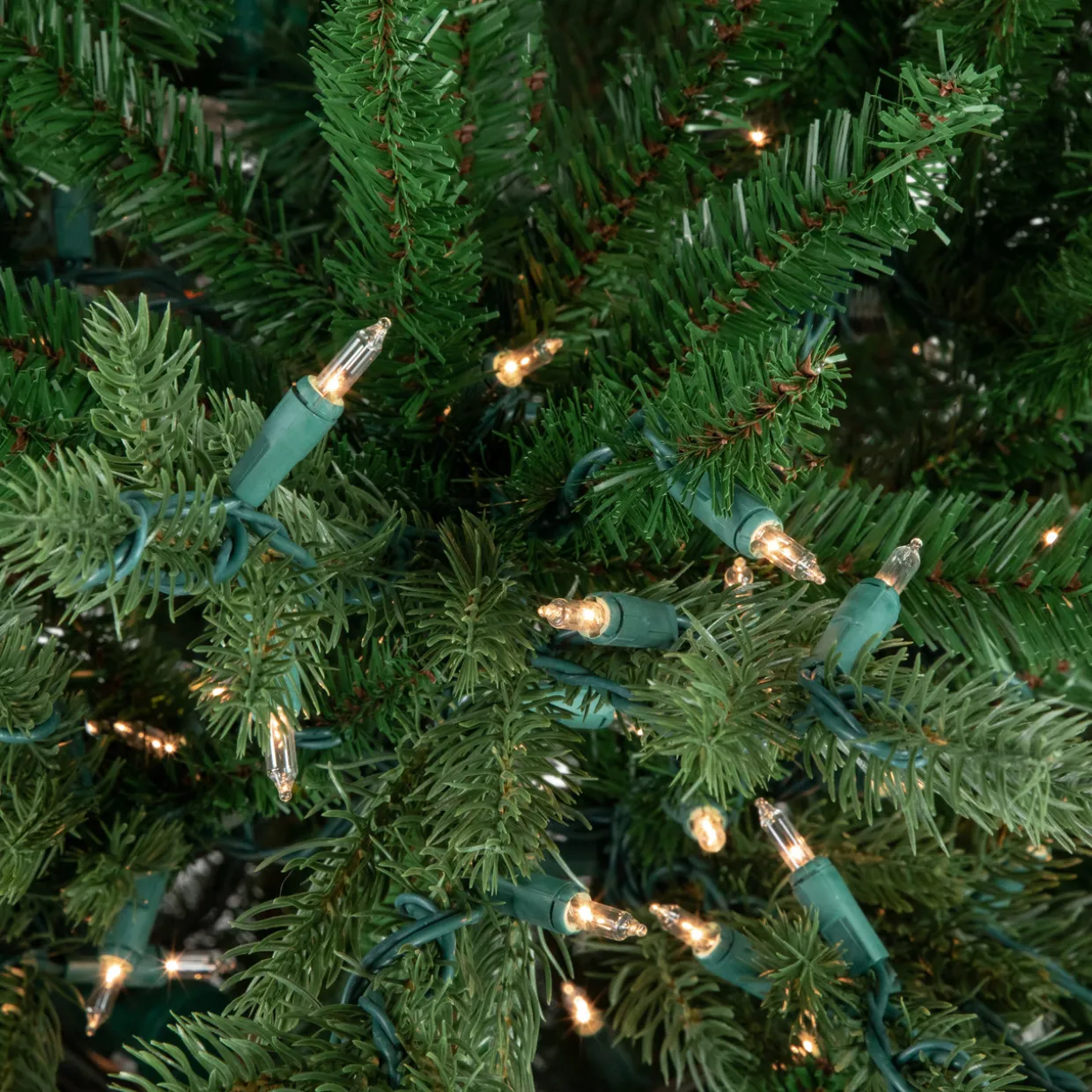 Real Touch™ Pre-Lit Medium Grande Spruce Artificial Christmas Tree - 7' - Clear Lights
