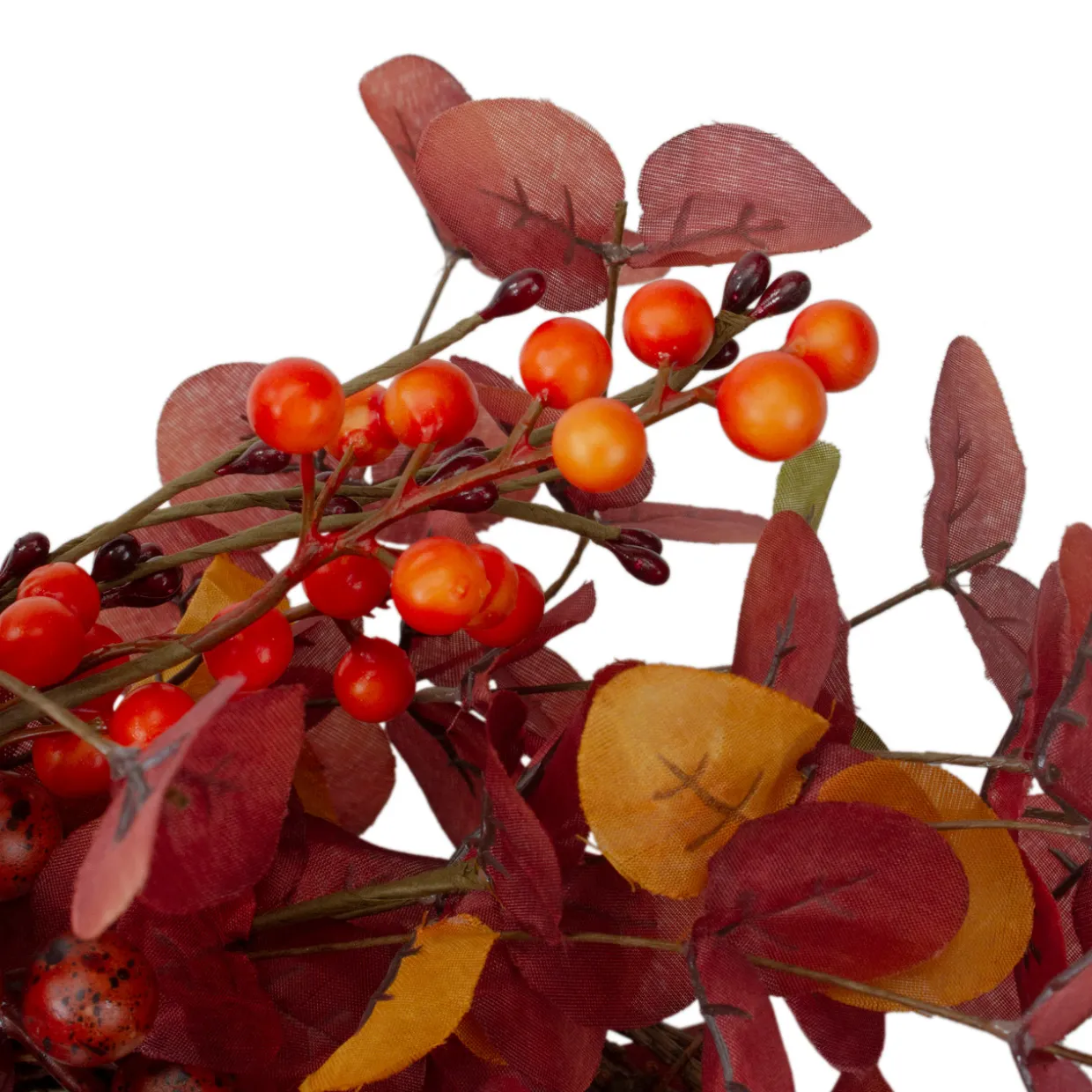 Red Berries Artificial Christmas Wreath - 24-Inch, Unlit