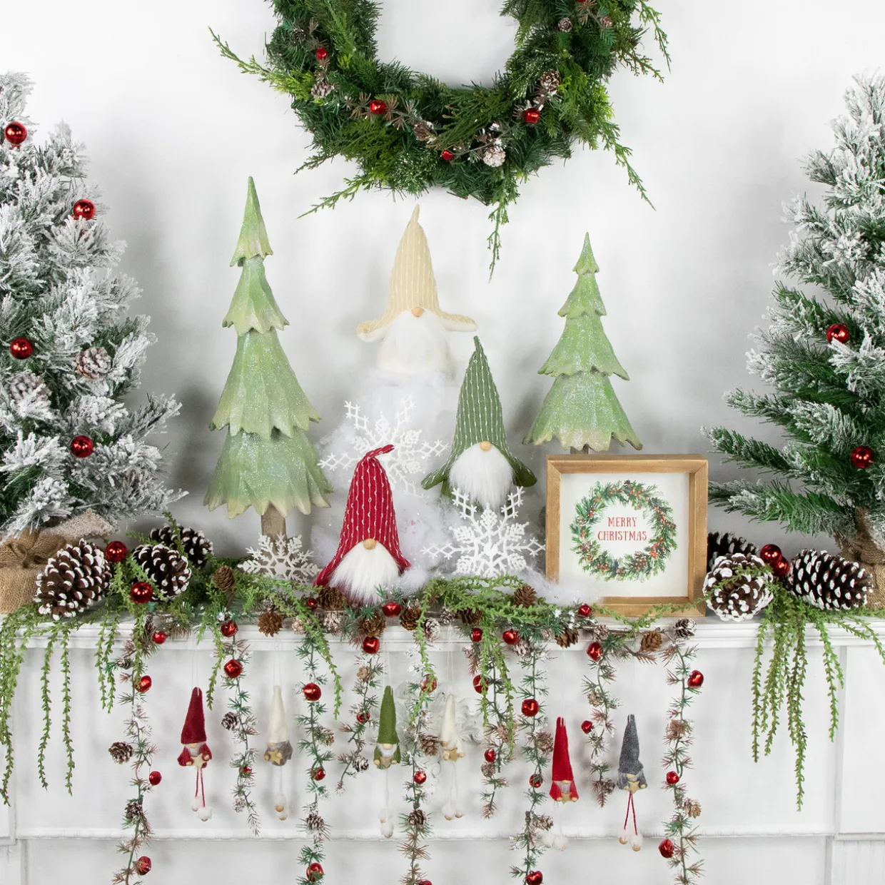 Set of 6 Gnomes with Stars Plush Christmas Ornaments 5"