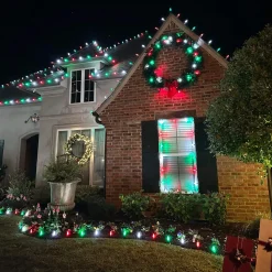 Windsor Pine Green Artificial Christmas Wreath - 72