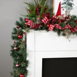 Yorkville Pine and Glitter Pinecone Artificial Christmas Garland - 9' x 10